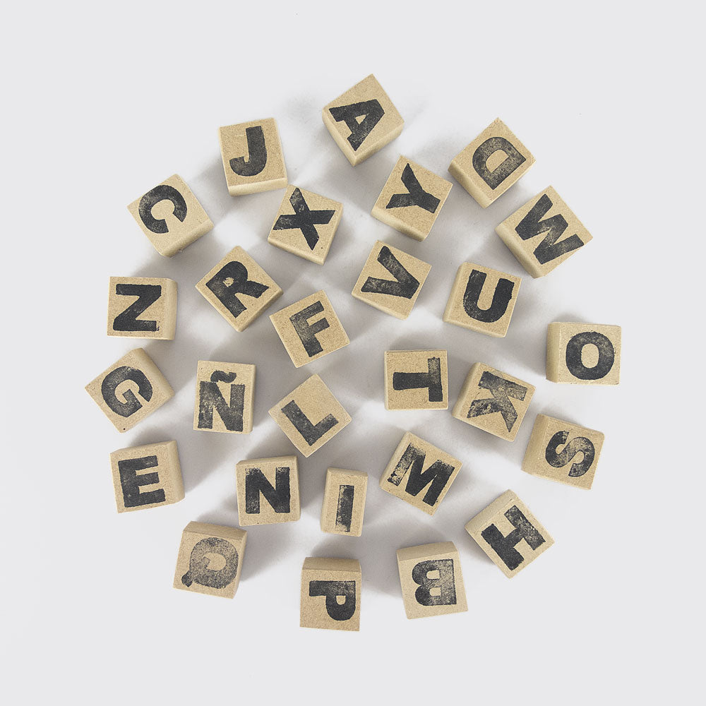 HI CAPS STAMP SET