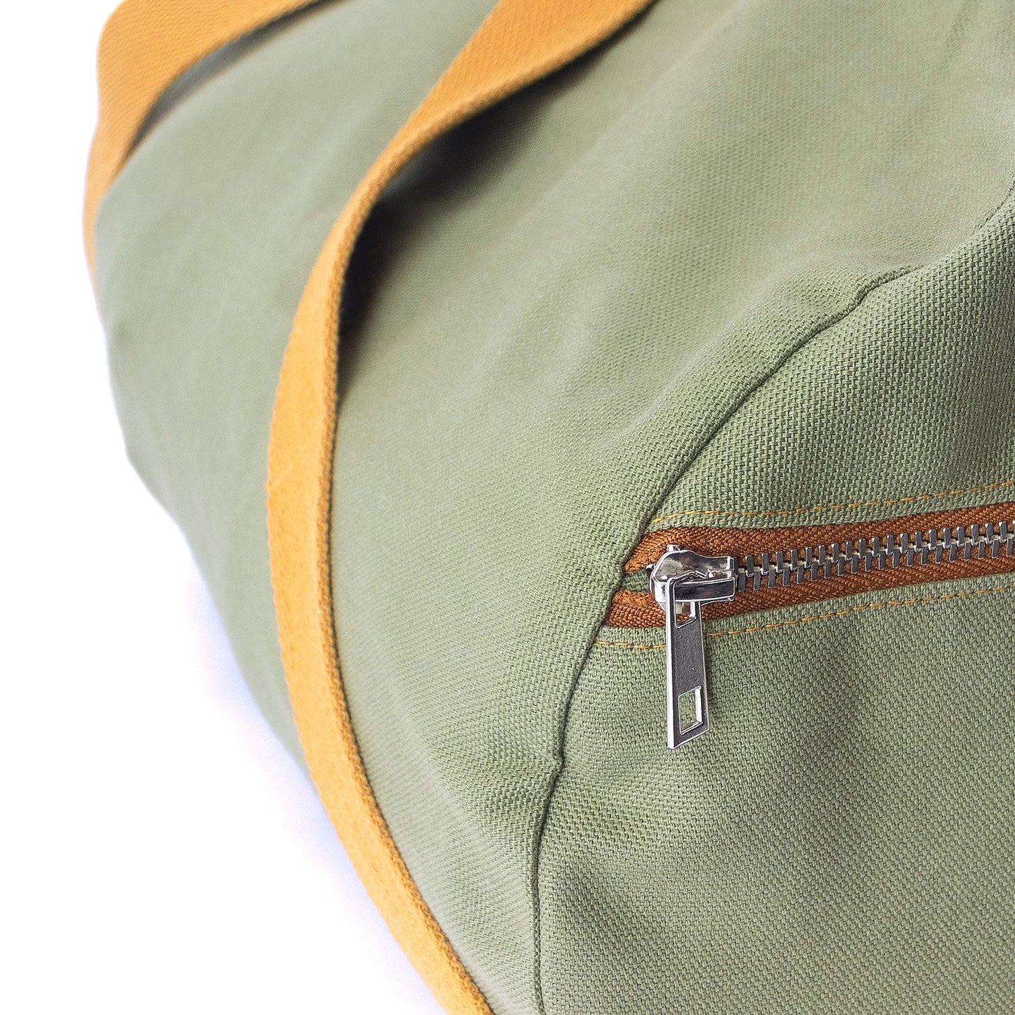 GYM BAG OLIVE