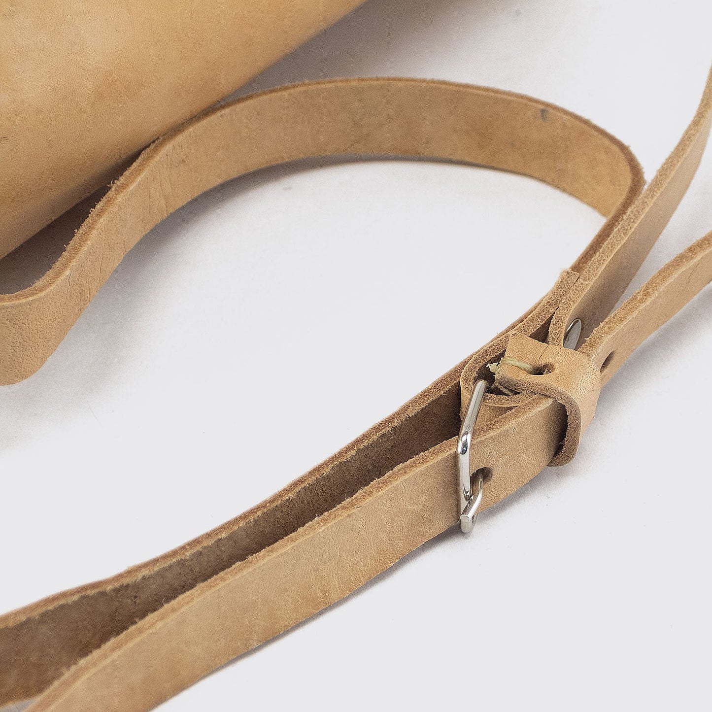 LEATHER BAG