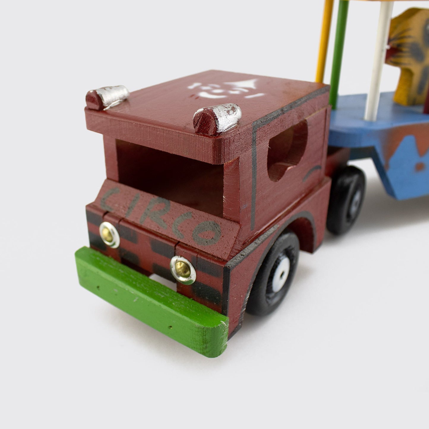 CIRCUS TRUCK