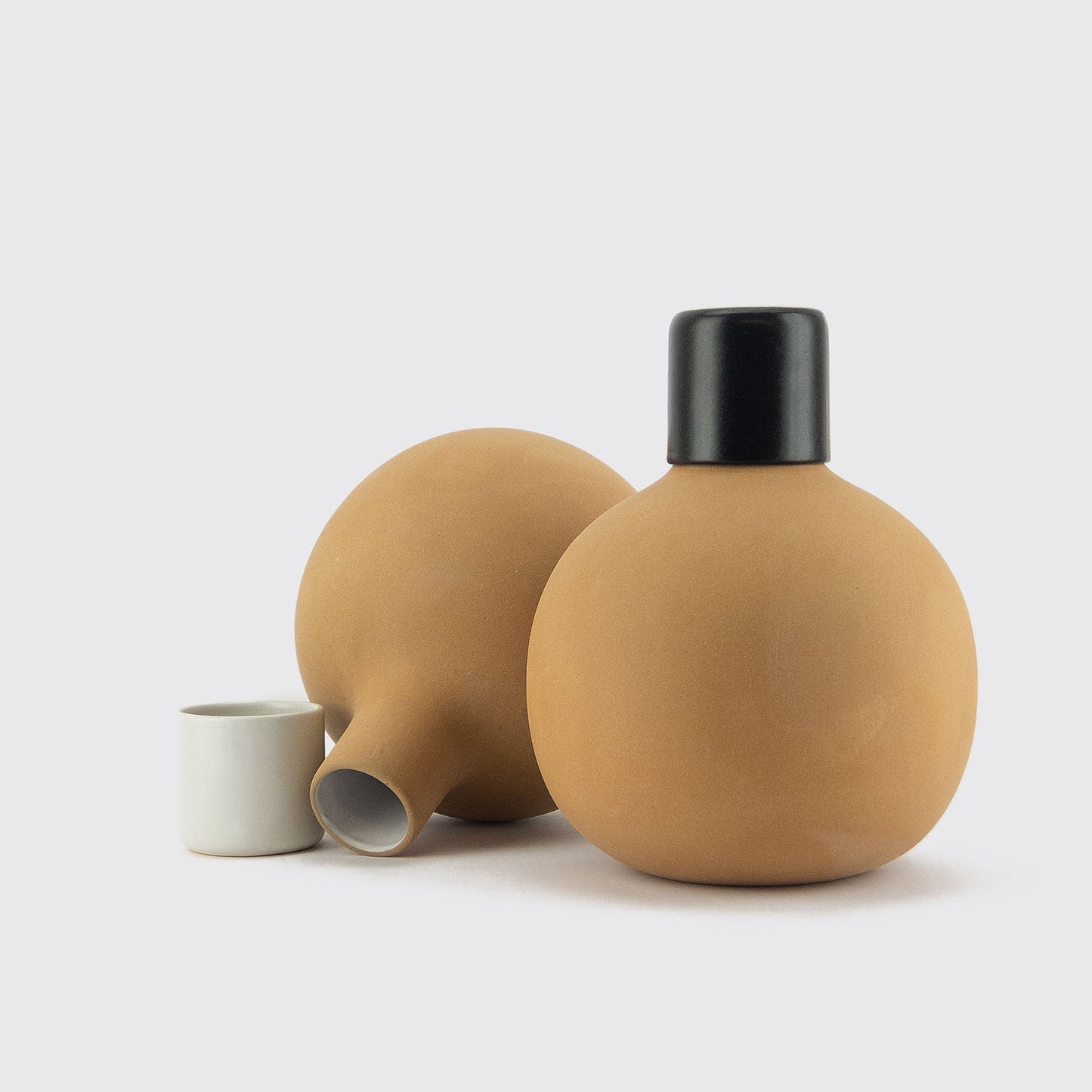 CONTAINER + CUP