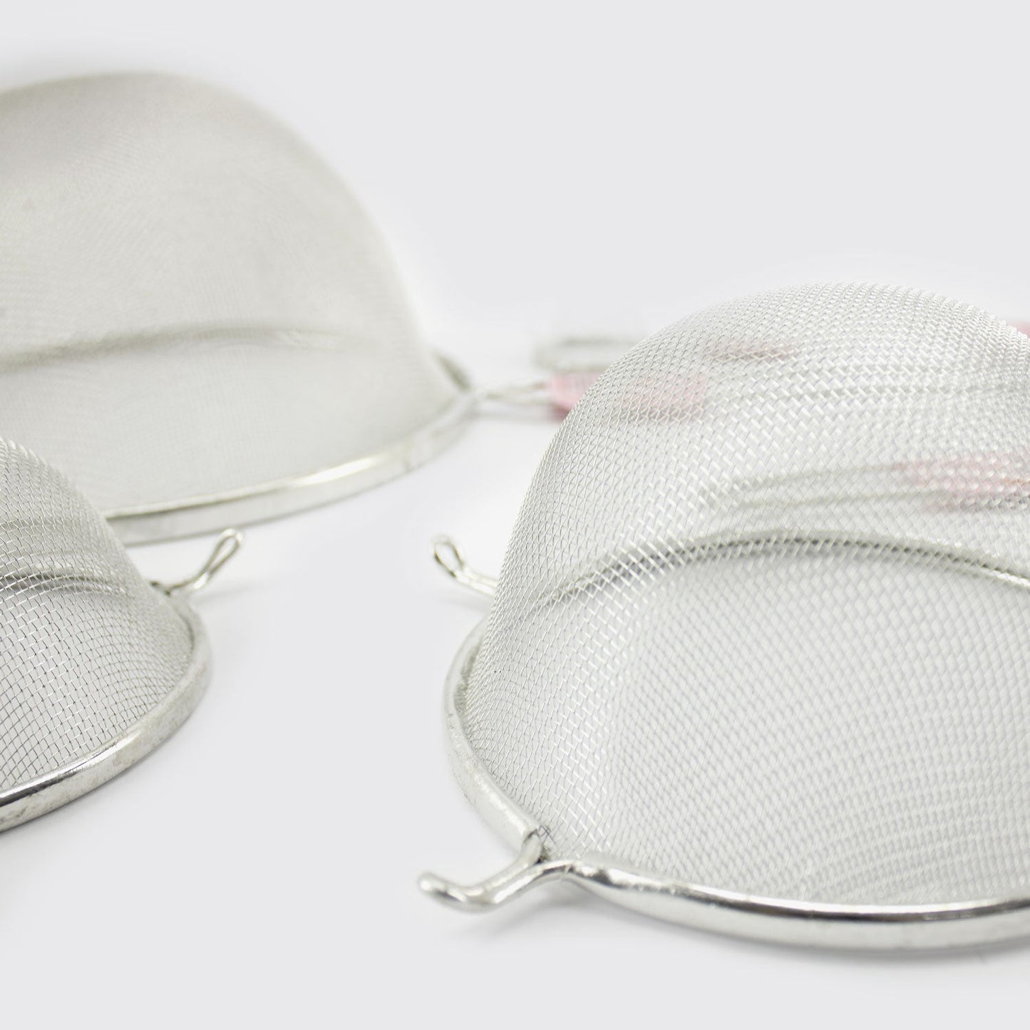 STEEL STRAINER
