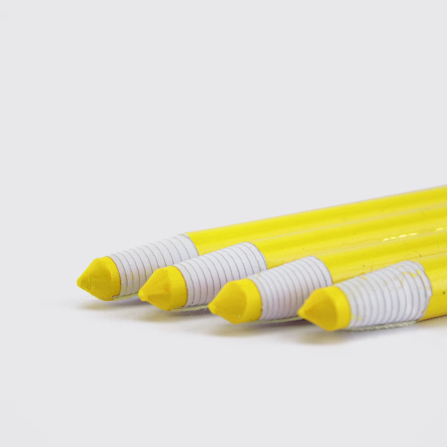 WAX CRAYON / YELLOW