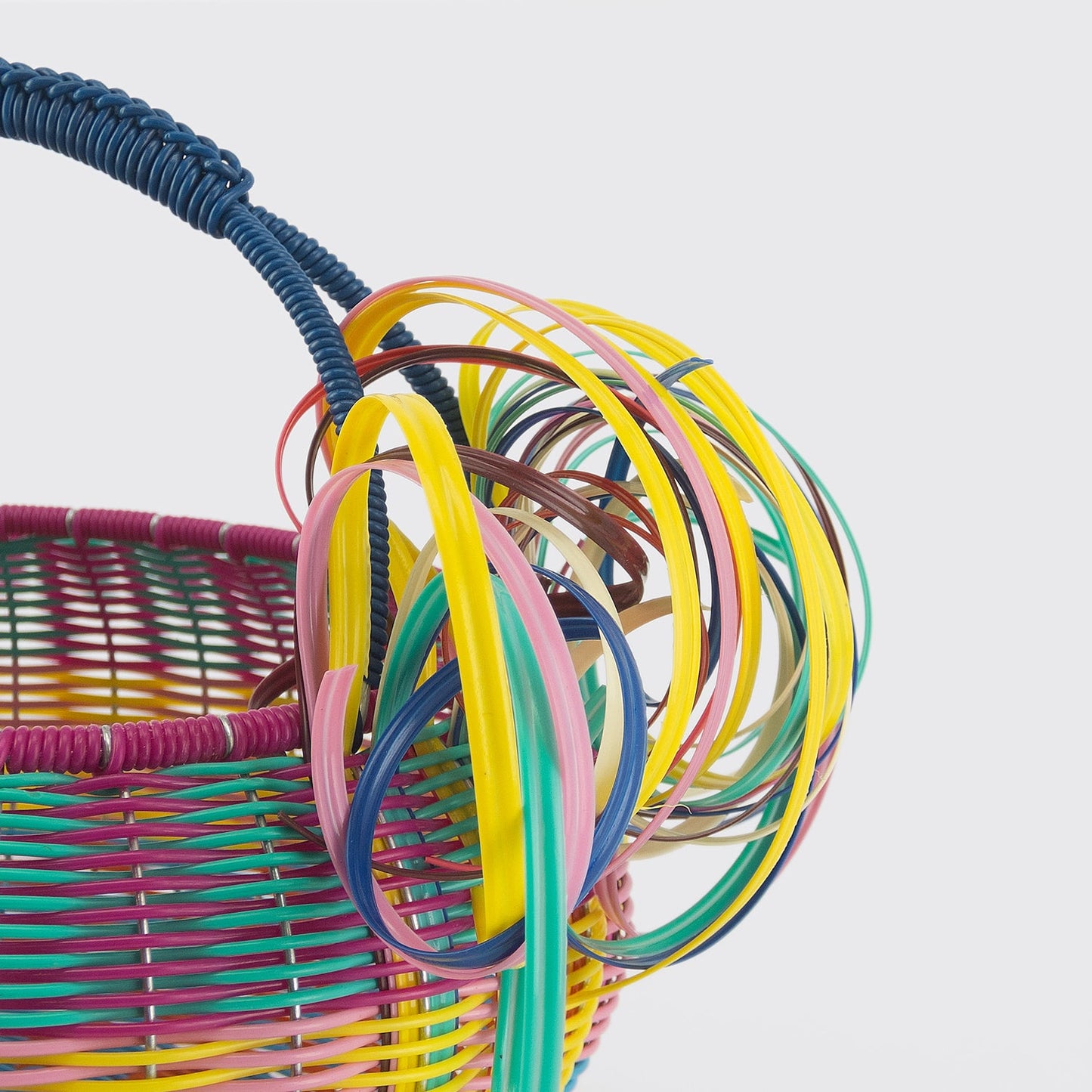 COLORS EGGS BASKET
