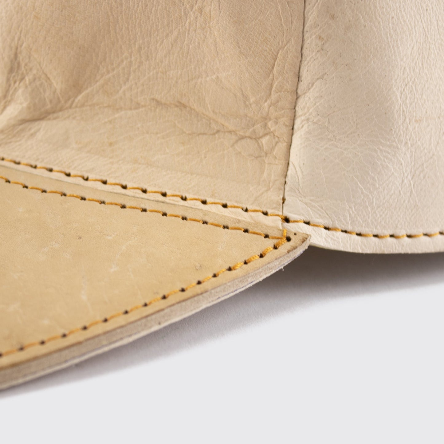 LEATHER CAP