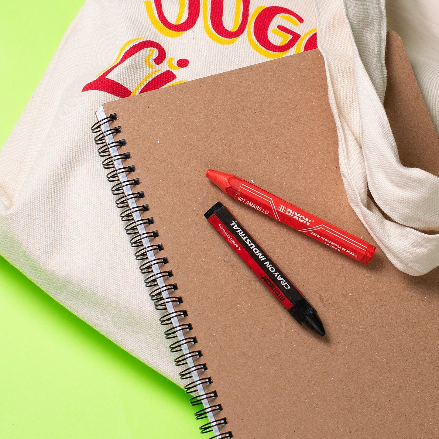 PRESSED CRAYON / RED