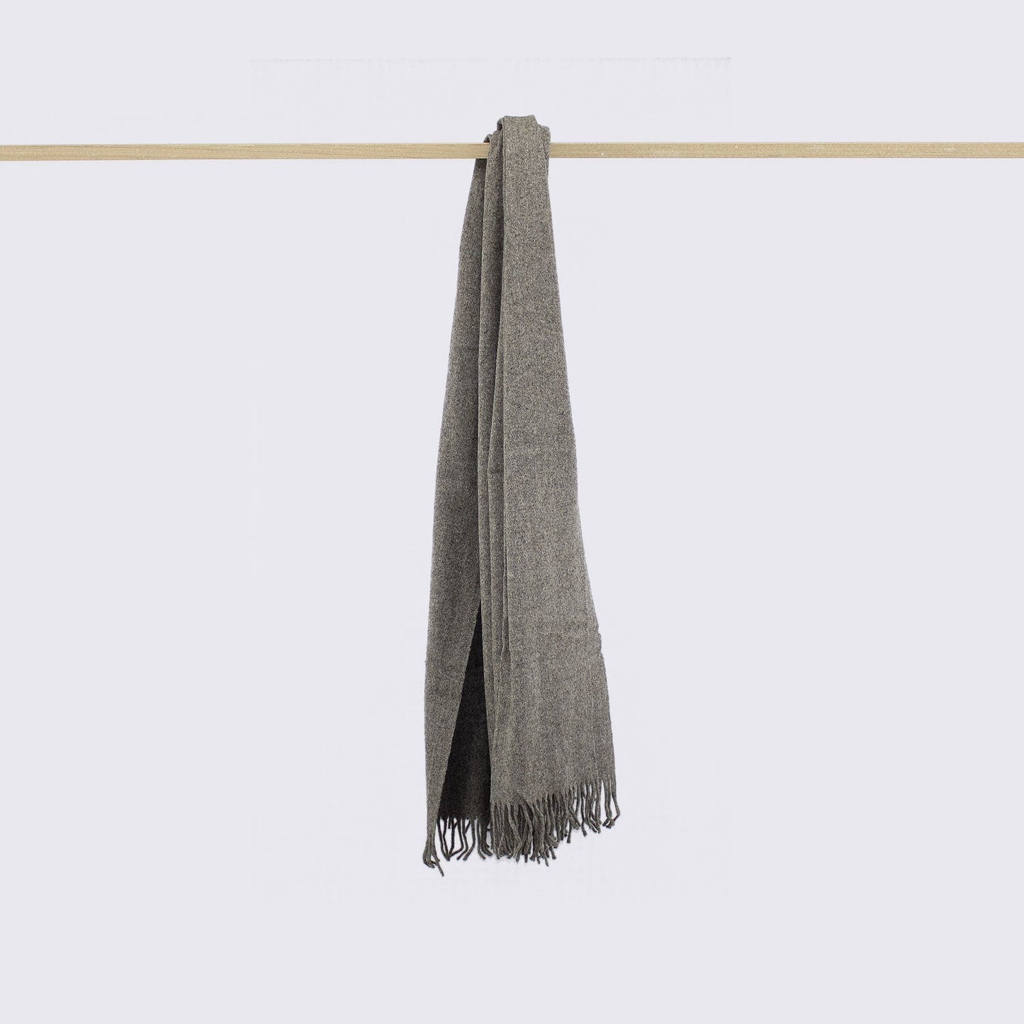 THROW WOOL BLANKET