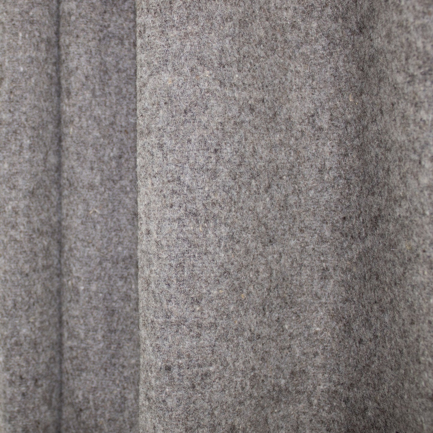 THROW WOOL BLANKET