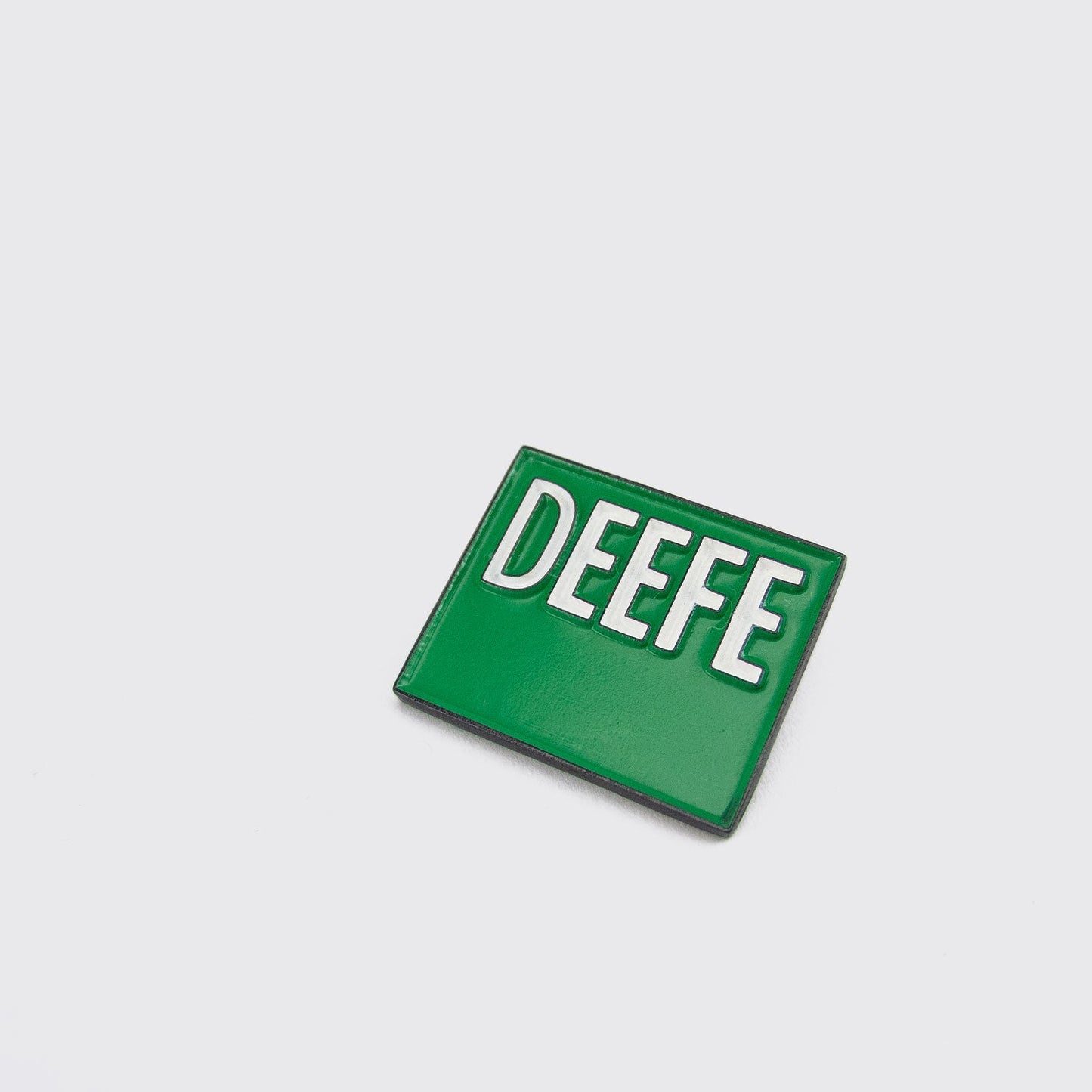 PIN "DEEFE"