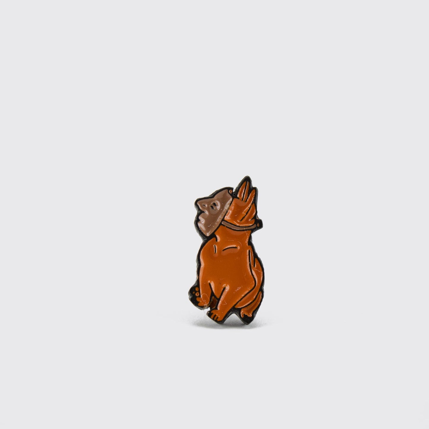 PIN "PERRO CON MÁSCARA"