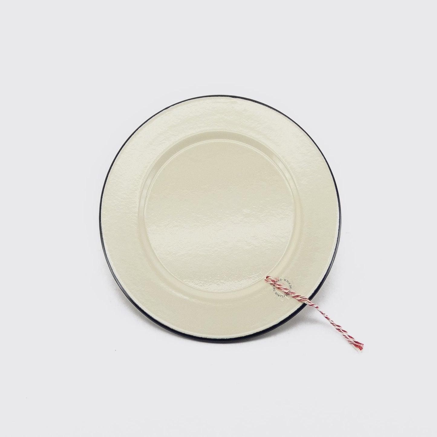 PLATE / CREAM