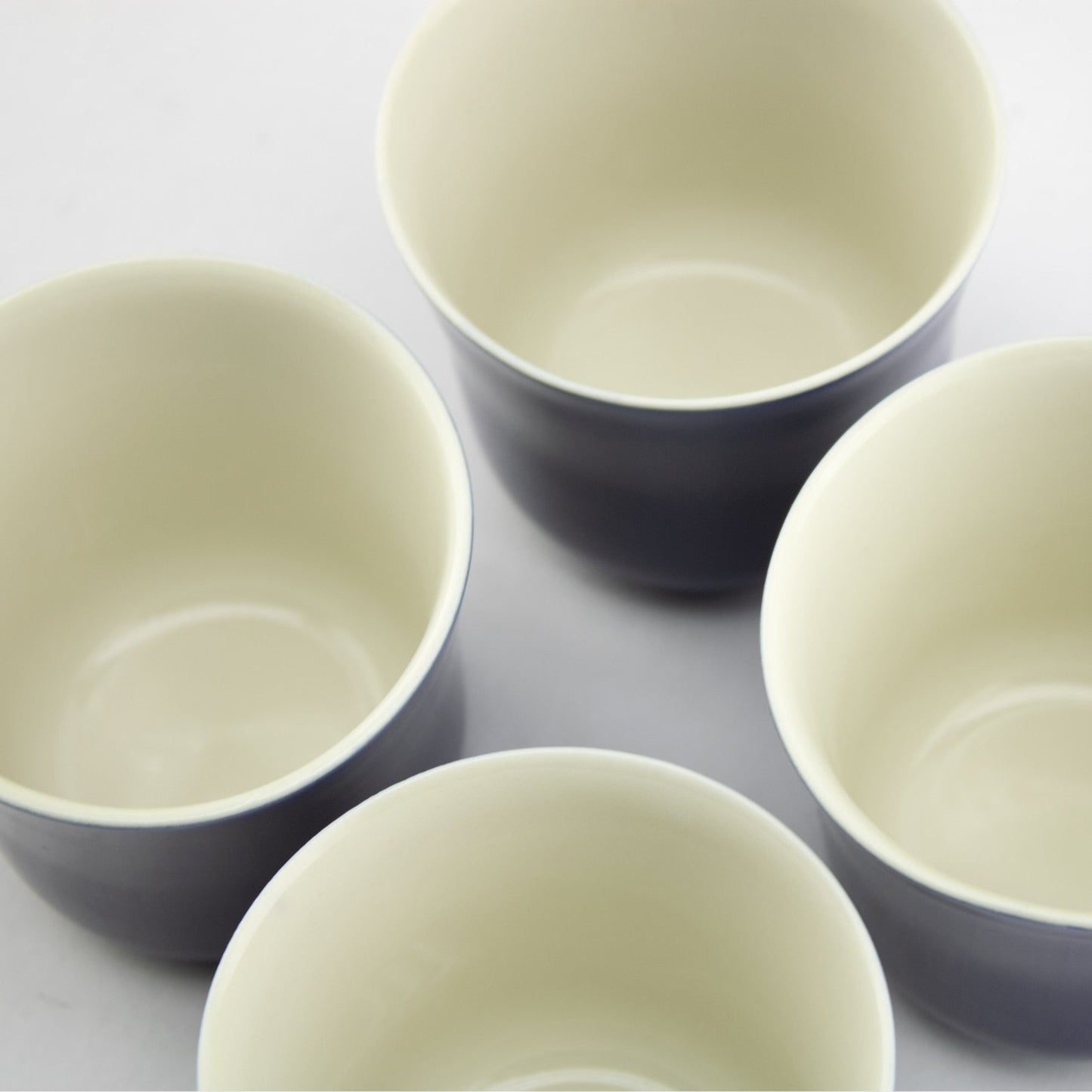 PORCELAIN GLASSES SET