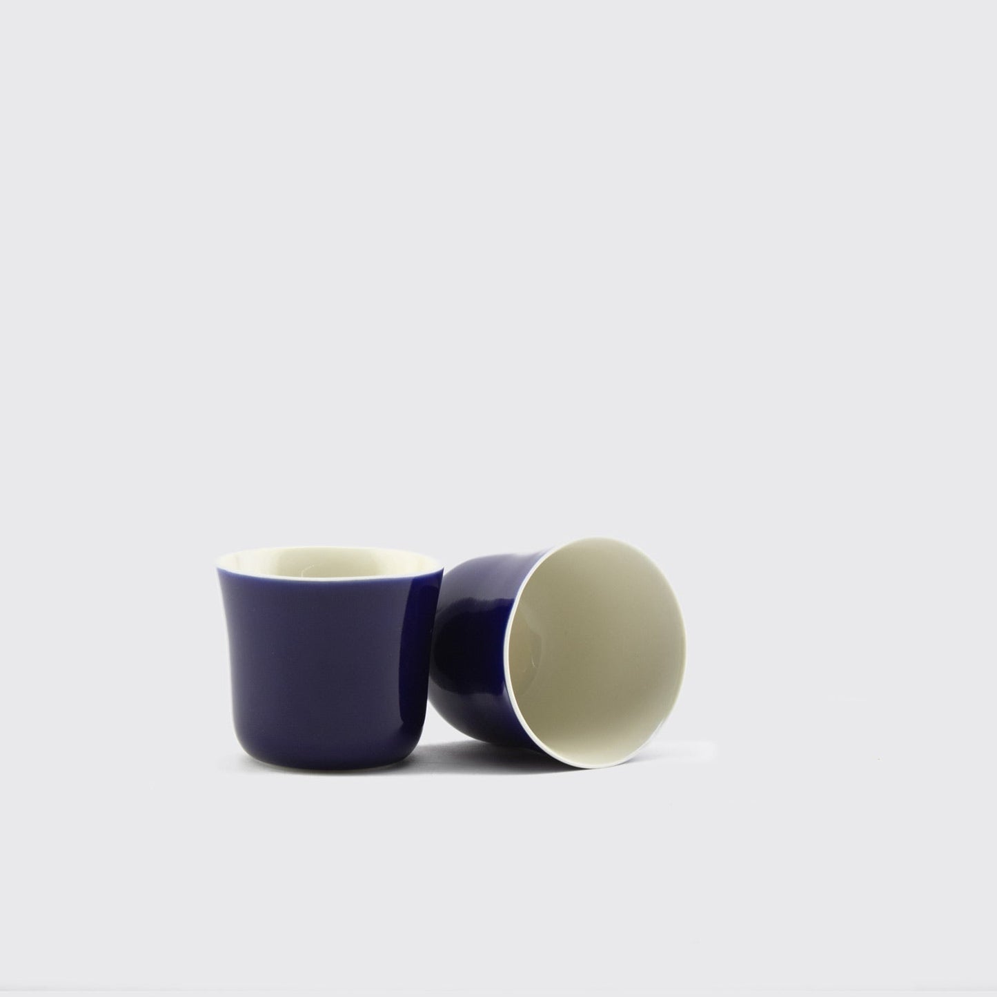 PORCELAIN GLASSES SET