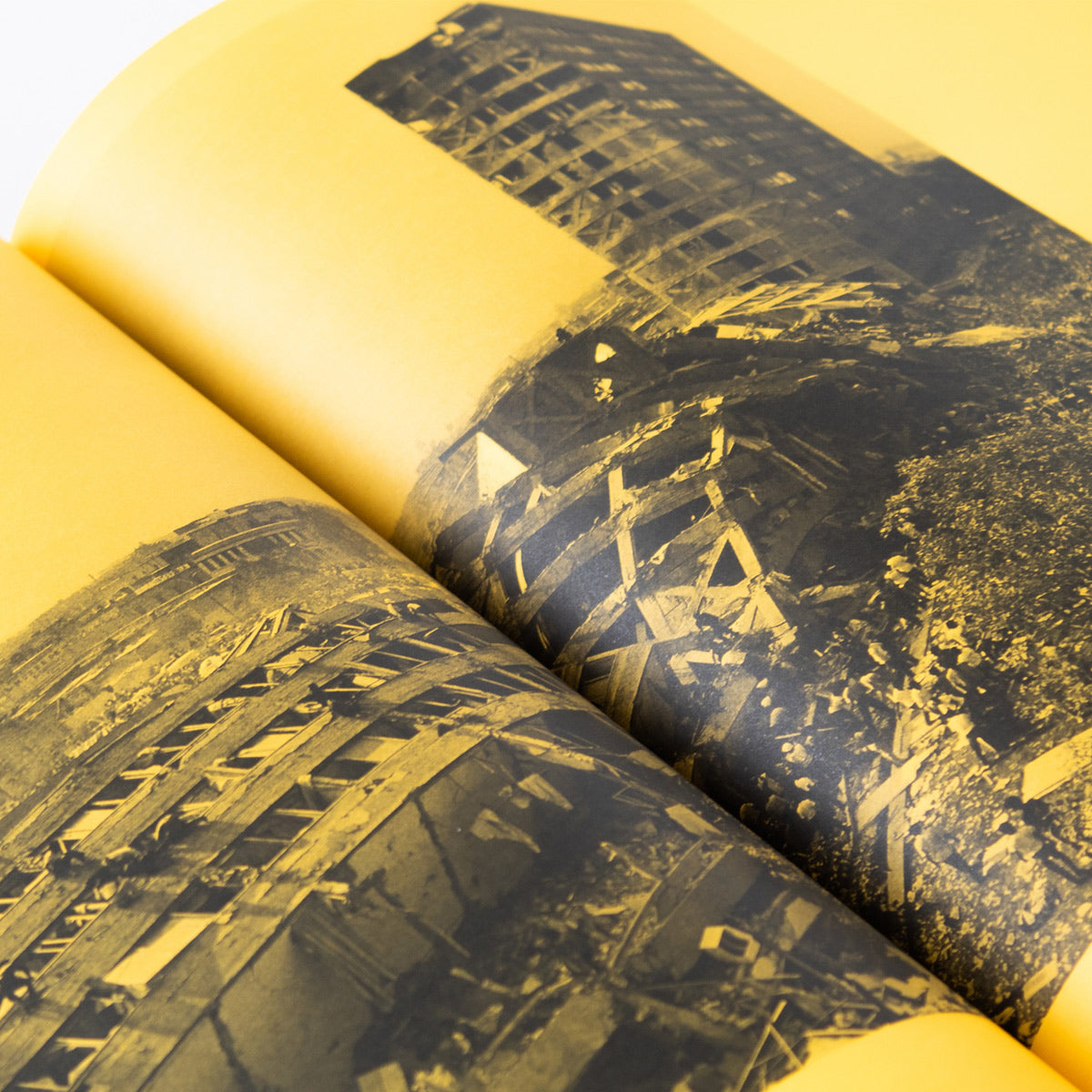 LIBRO / TLATELOLCO UN CONCEPTO DE CIUDAD. Miquel Adrià
