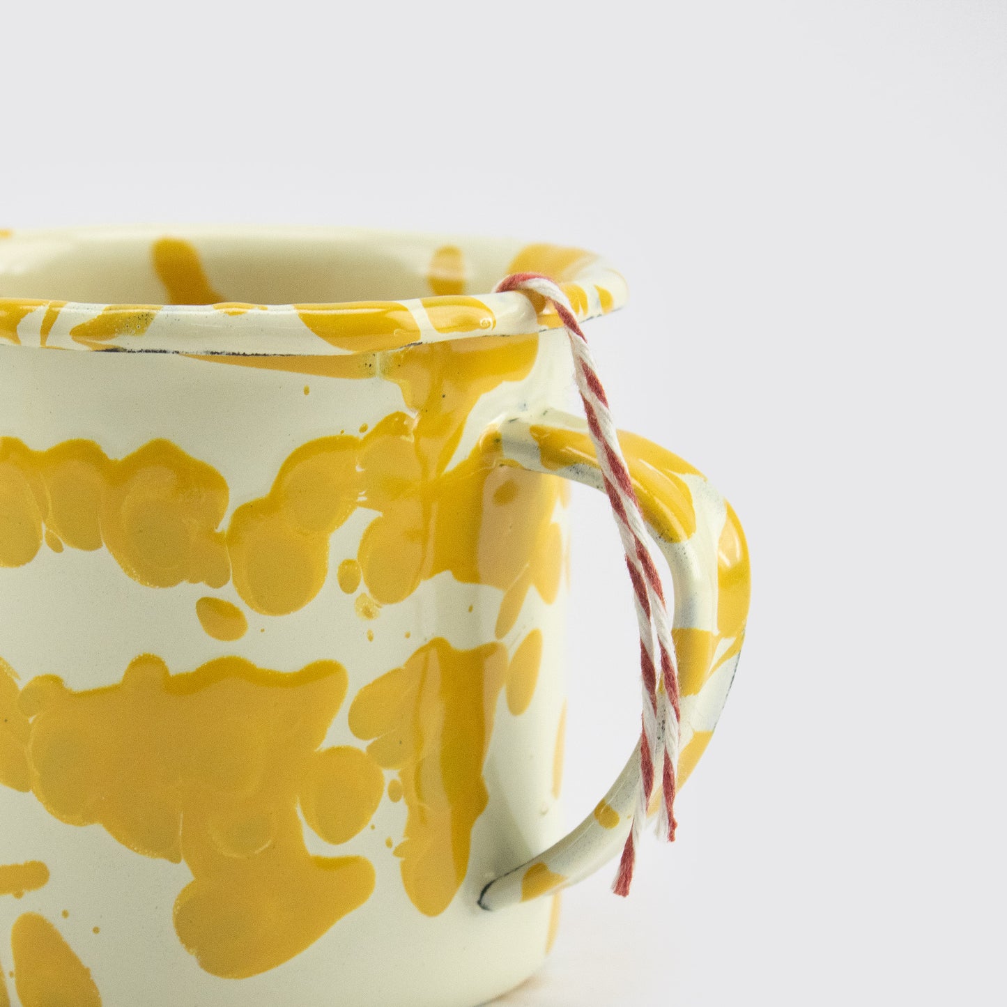 FUNKY YELLOW BOX / PELTRE