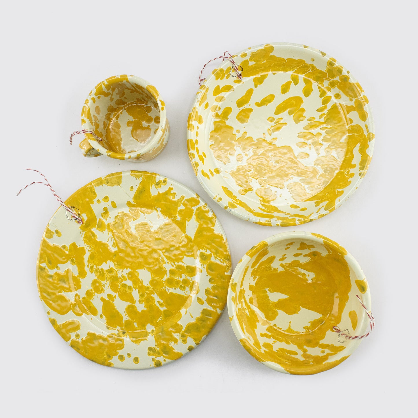 FUNKY YELLOW BOX / PELTRE