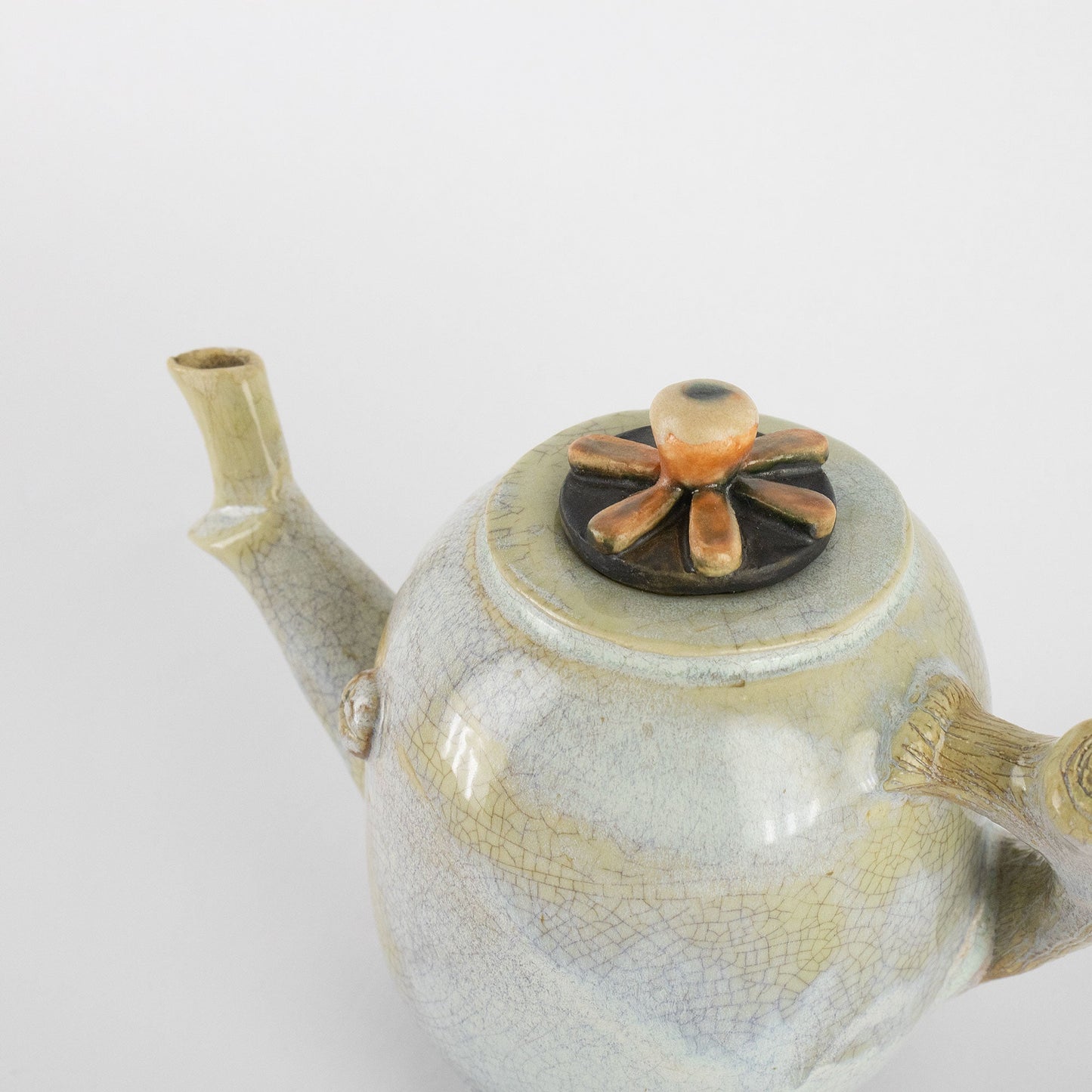 TEAPOT / PLACIDO