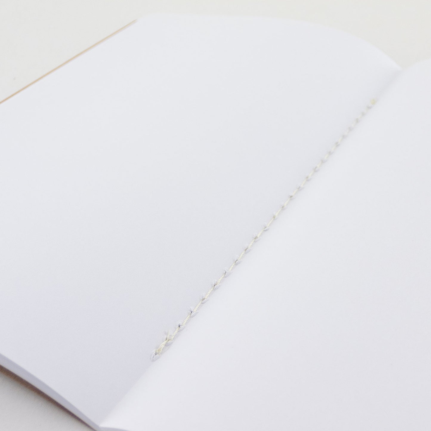 A5 STITCHED NOTEBOOK / GRIDS