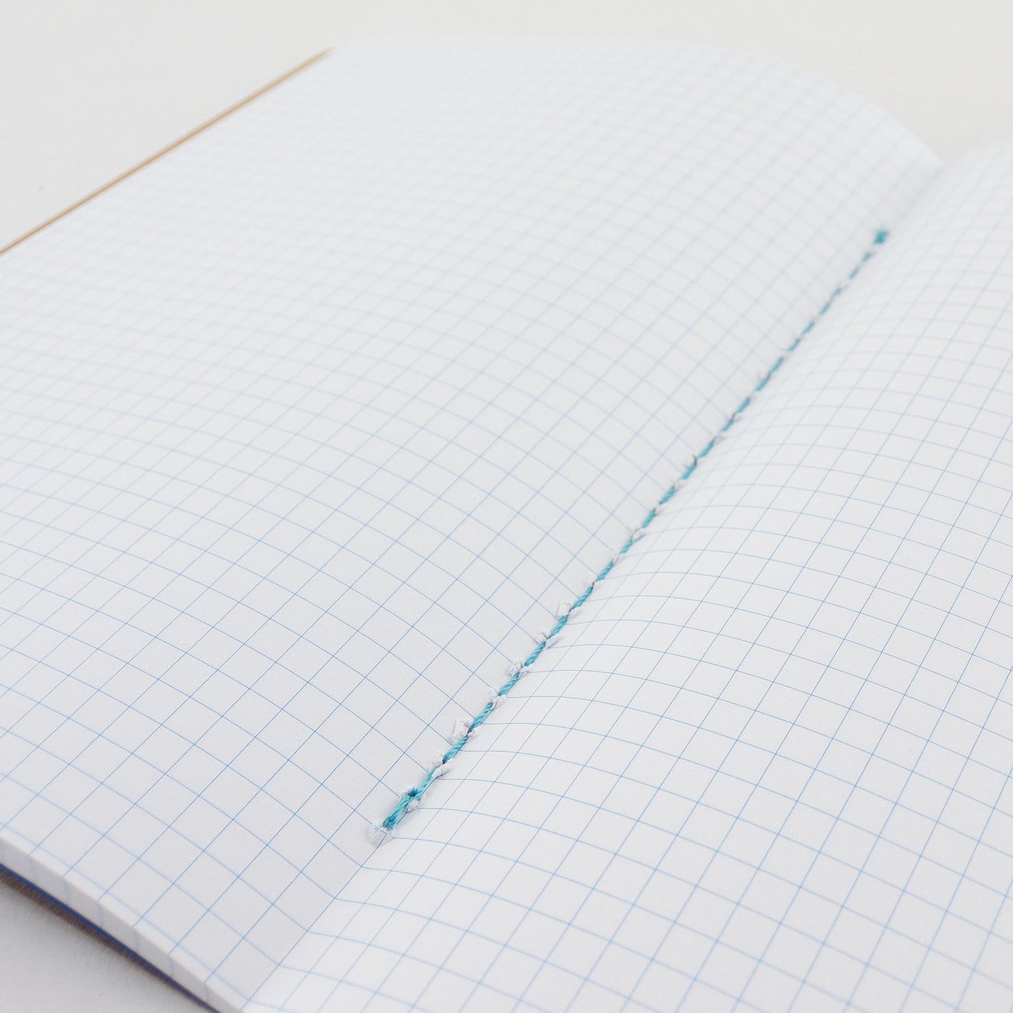 A5 STITCHED NOTEBOOK / GRIDS