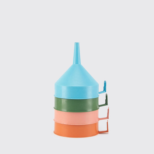 PLASTIC FUNNEL