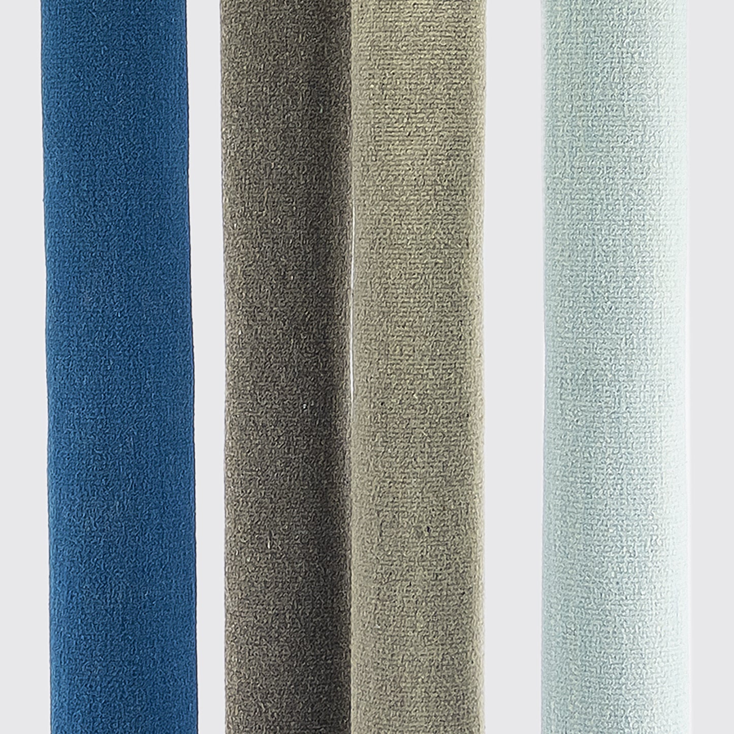 PURE WOOL RUG / COLOR SCALE TWO